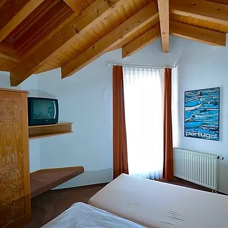 Boarding House Remstal * لورخ